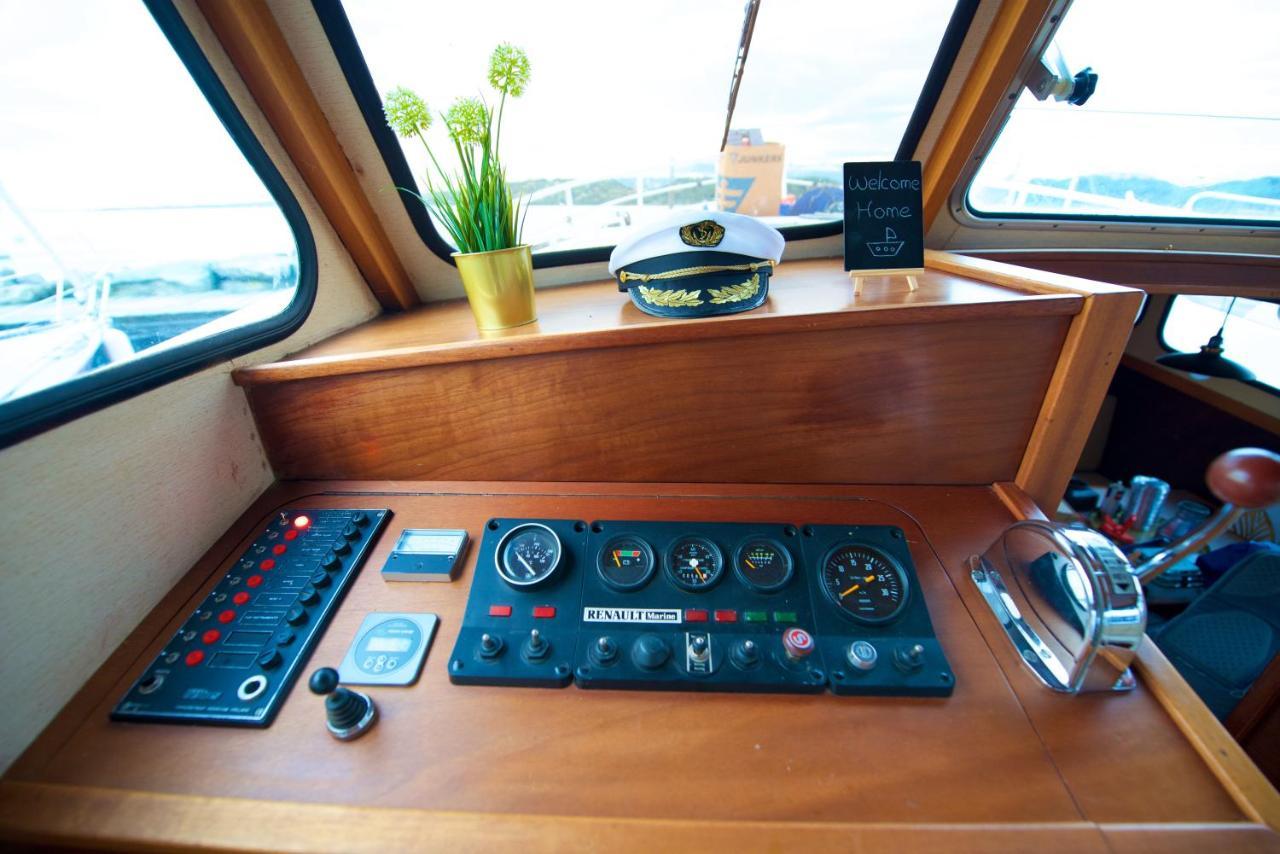 Homeboat-Bateau Hotel เจนีวา ภายนอก รูปภาพ